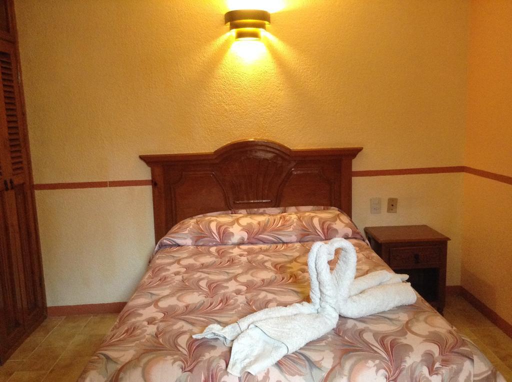 Hotel Real Del Valle San Cristóbal de Las Casas エクステリア 写真