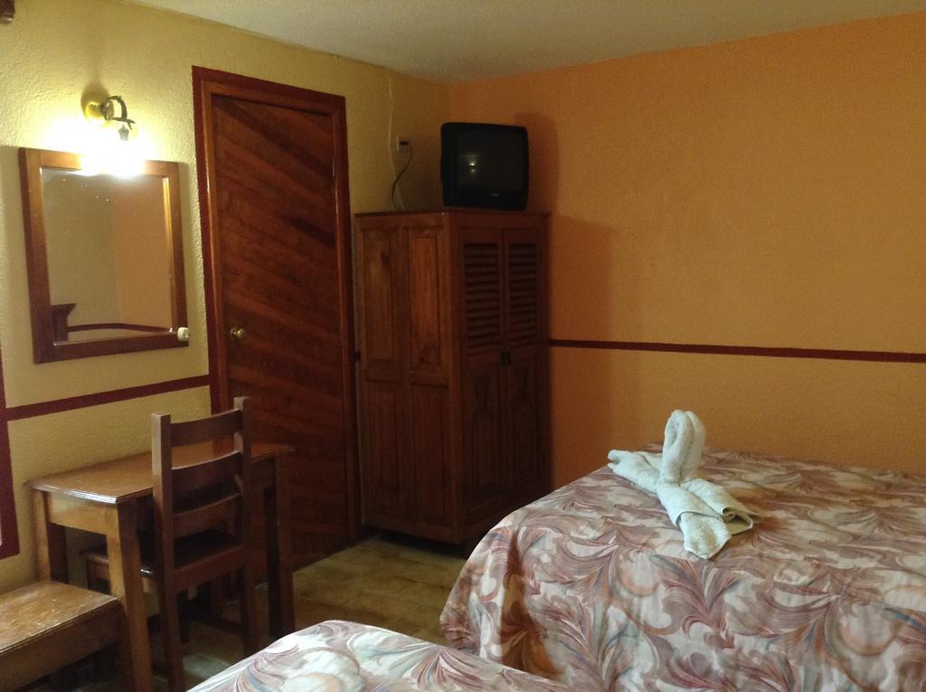 Hotel Real Del Valle San Cristóbal de Las Casas 部屋 写真
