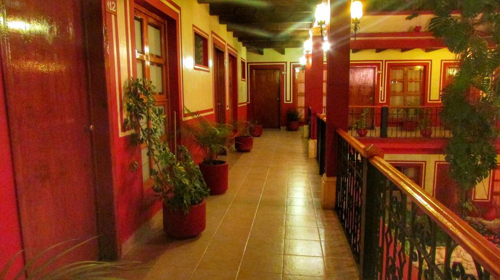 Hotel Real Del Valle San Cristóbal de Las Casas エクステリア 写真